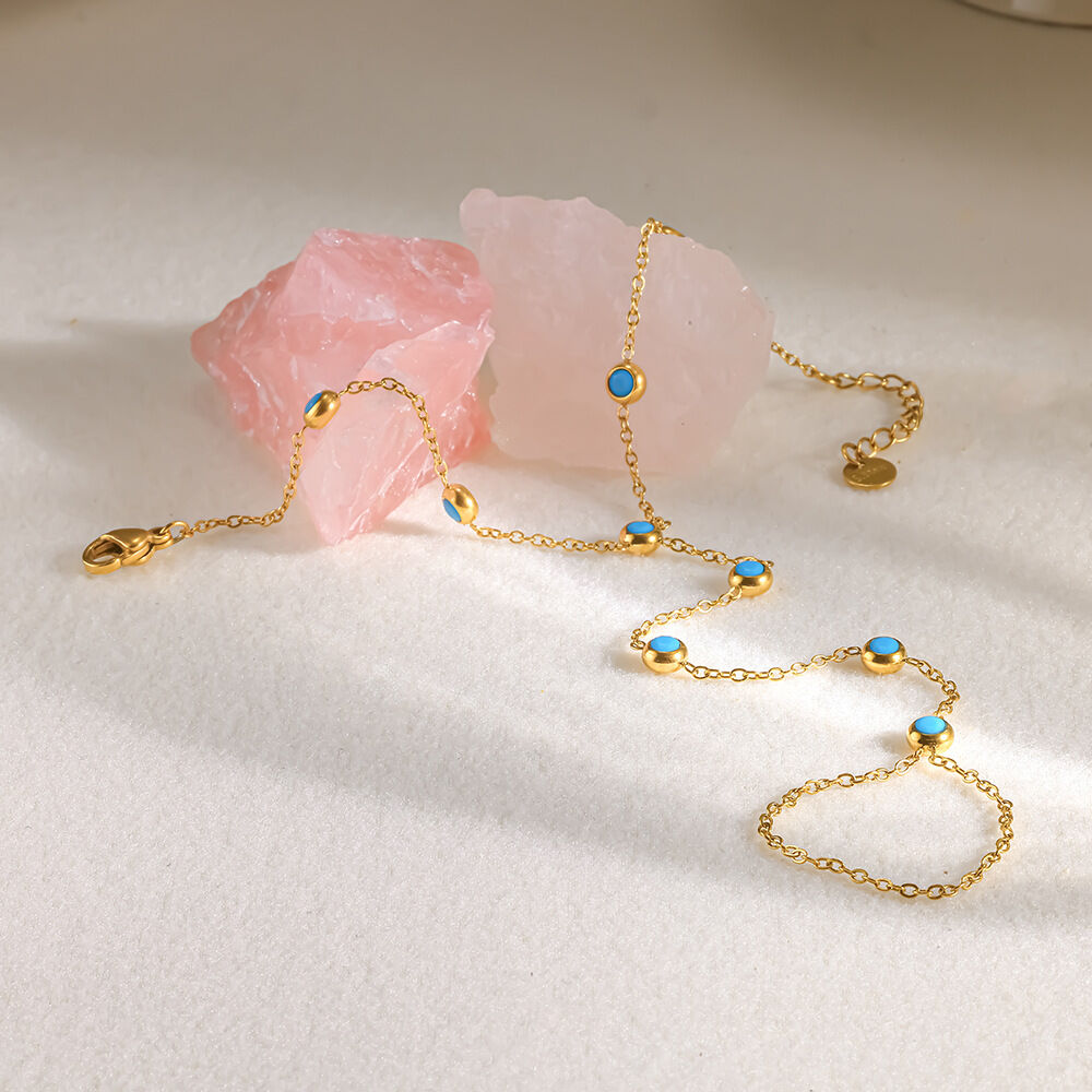 Handkette Aus Wasserdichtem Edelstahl In Goldfarbe Mit Naturstein Bild3
