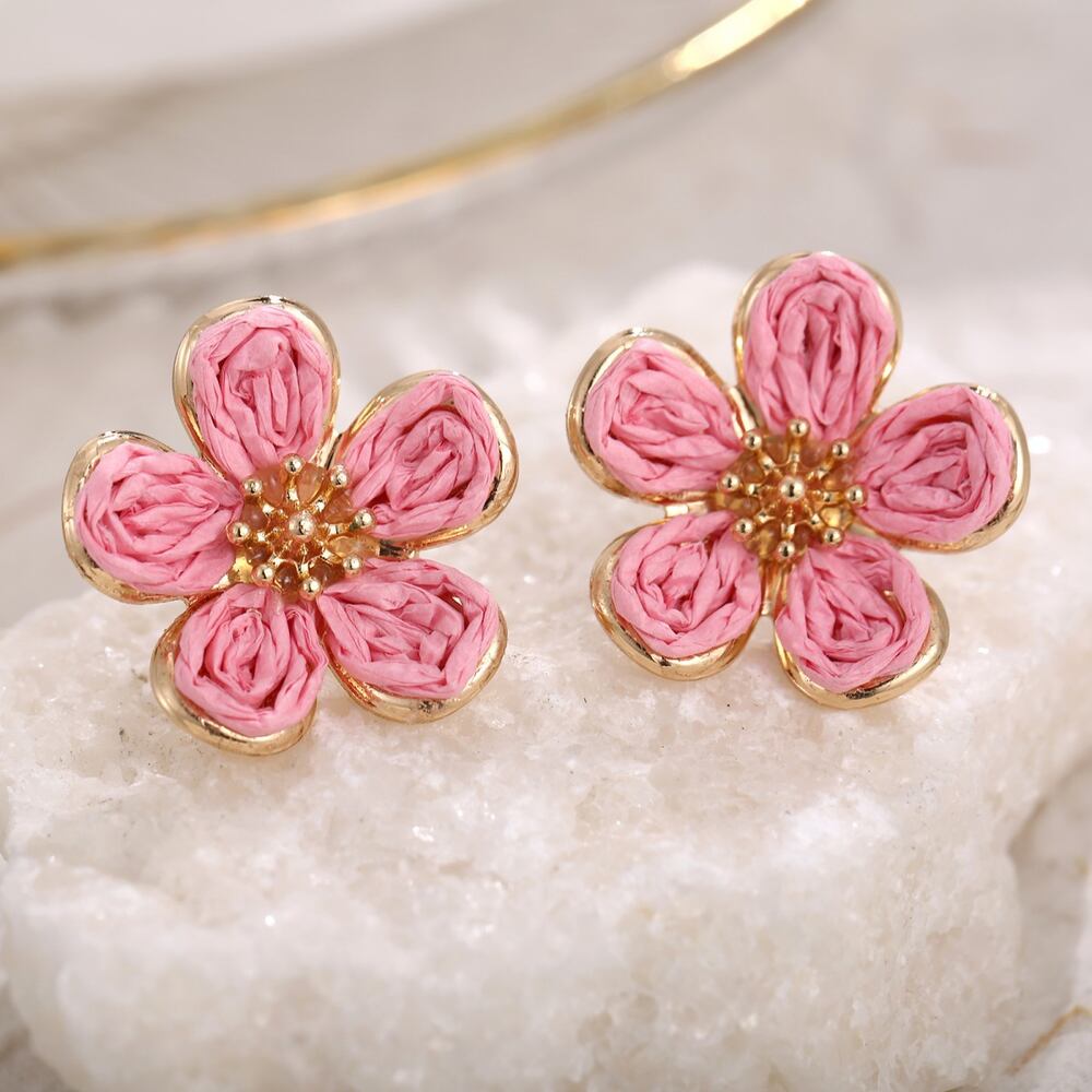 Romantic Series Sweet Flower Solid Color Seaside Vacation Raffia Hoop Earrings h5Picture3