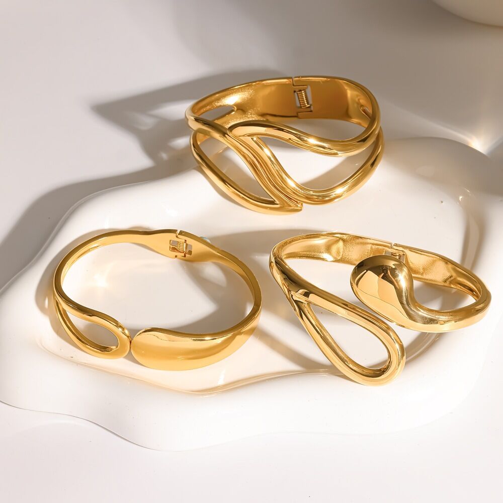 Pulseras Tipo Brazalete Para Mujer, De Acero Inoxidable, Impermeables, Color Dorado, Con Forma Geométrica Sencilla. Imagen3