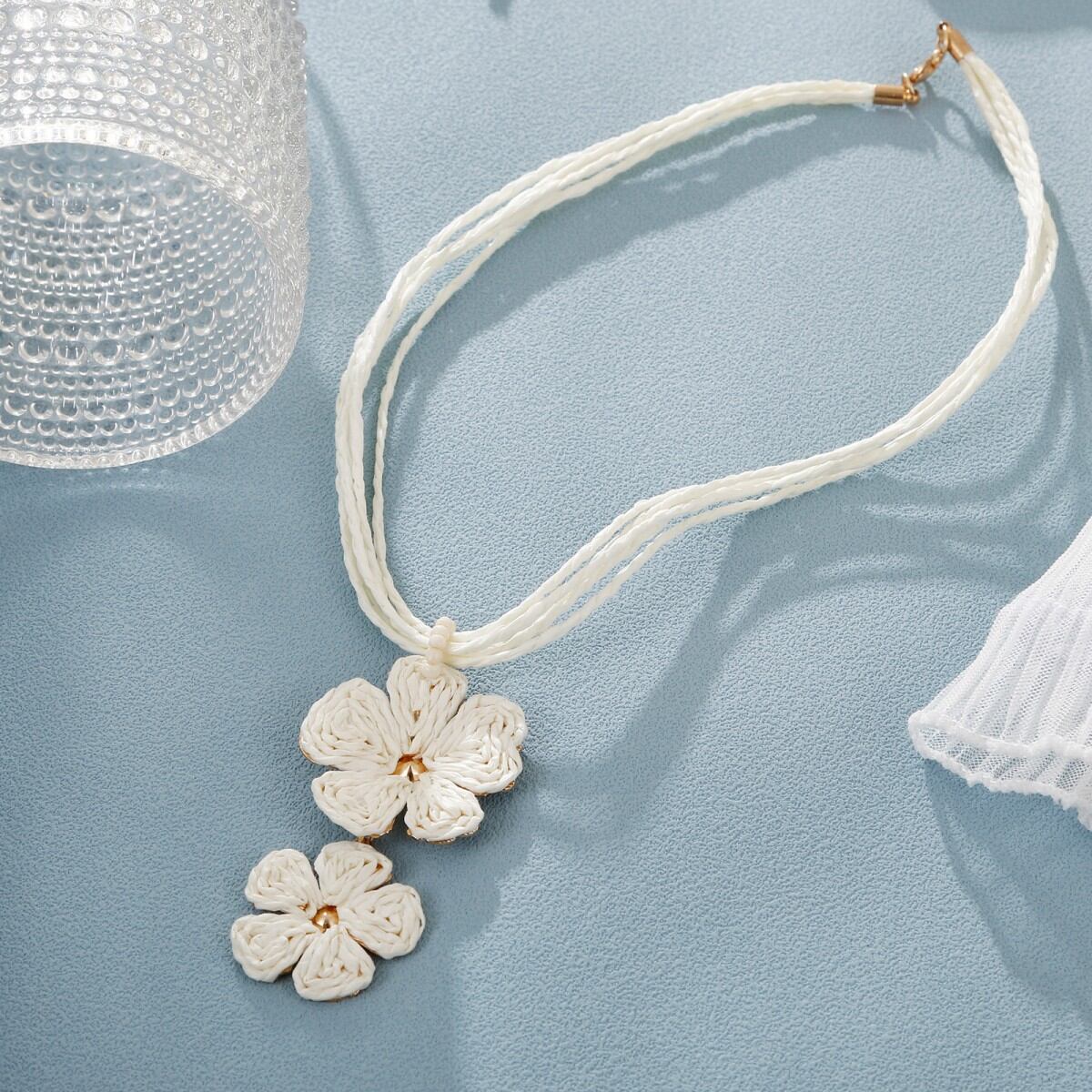 Romantic Series Vacation Flower Leaf Raffia Women's Braided Necklaces h5 