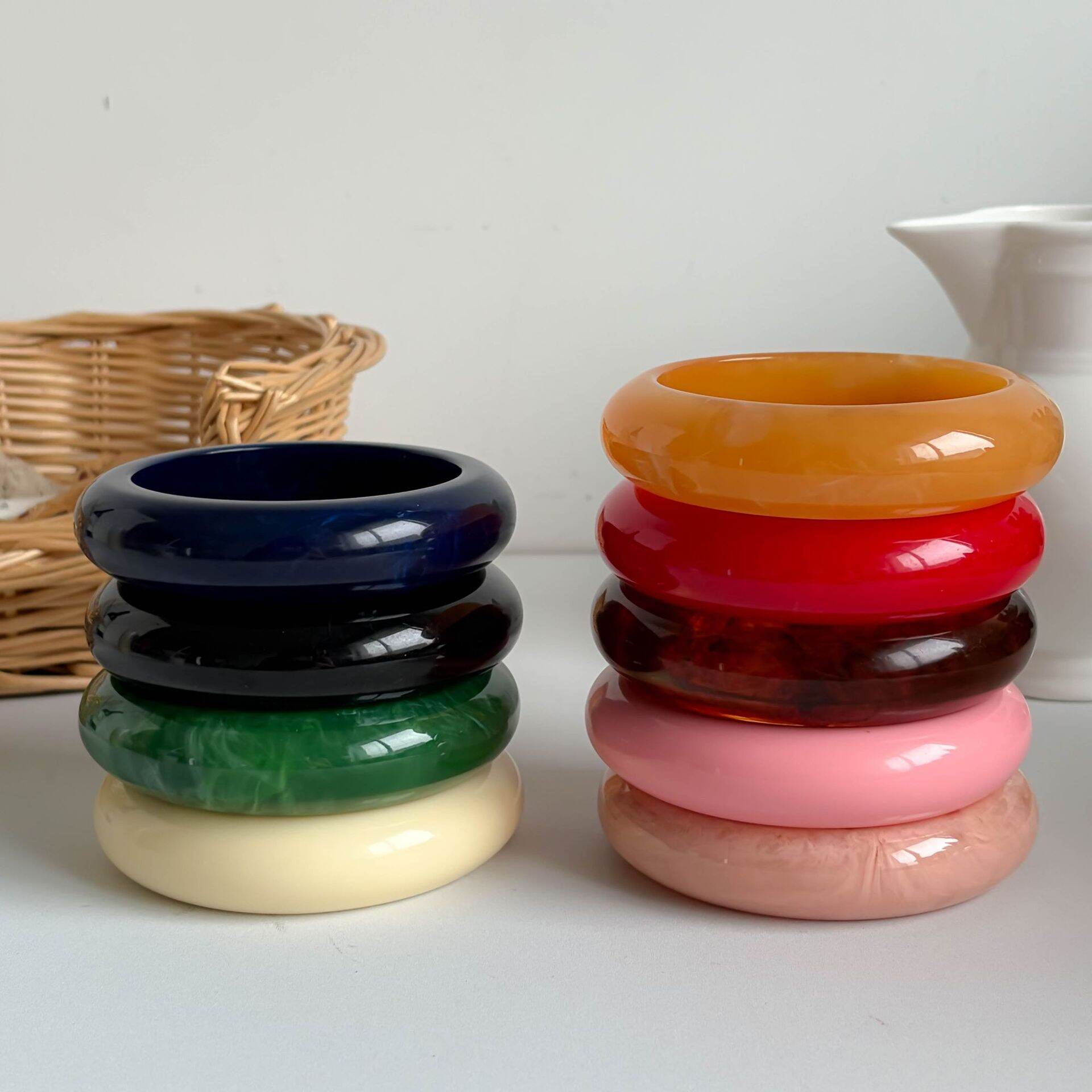 Brazaletes De Resina Con Degradado De Color Para Mujer