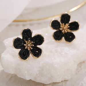 Romantic Series Sweet Flower Solid Color Seaside Vacation Raffia Hoop Earrings h5