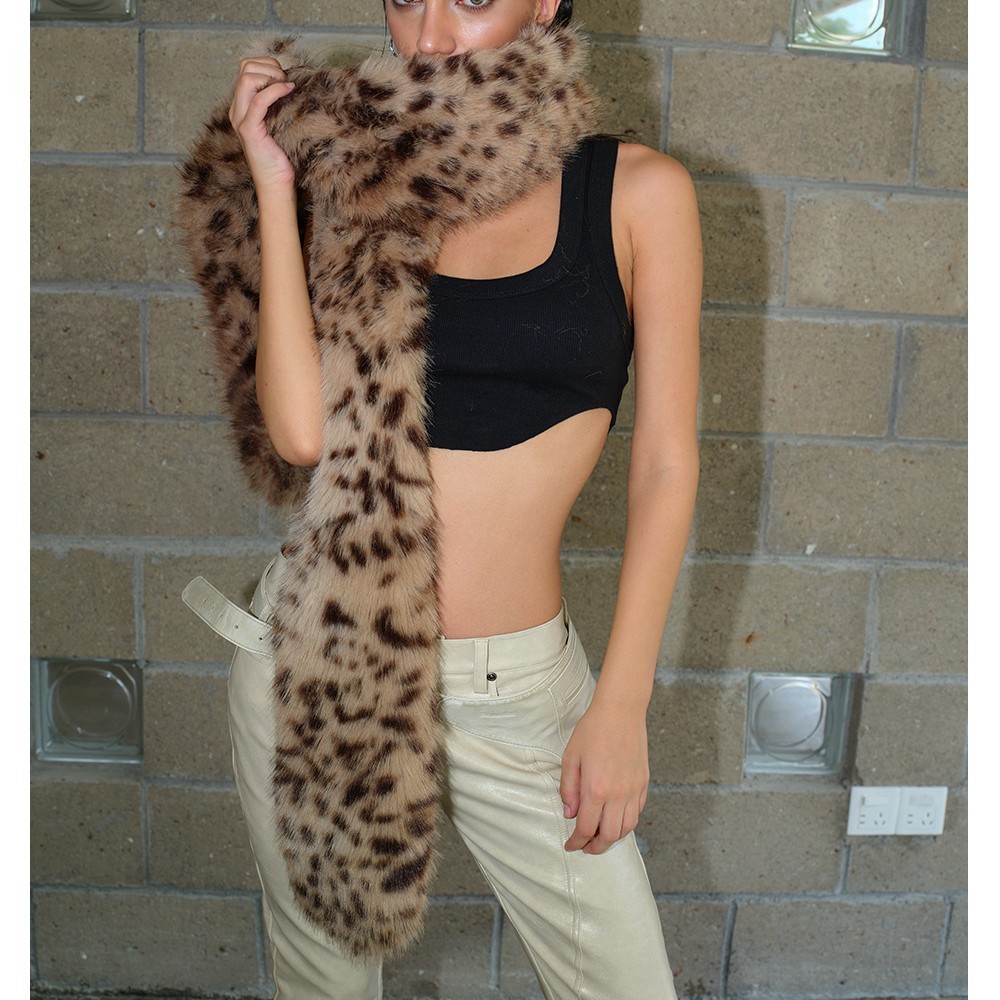 Simple Series Retro Leopard Print Imitation Fur Winter Scarves h5Picture4