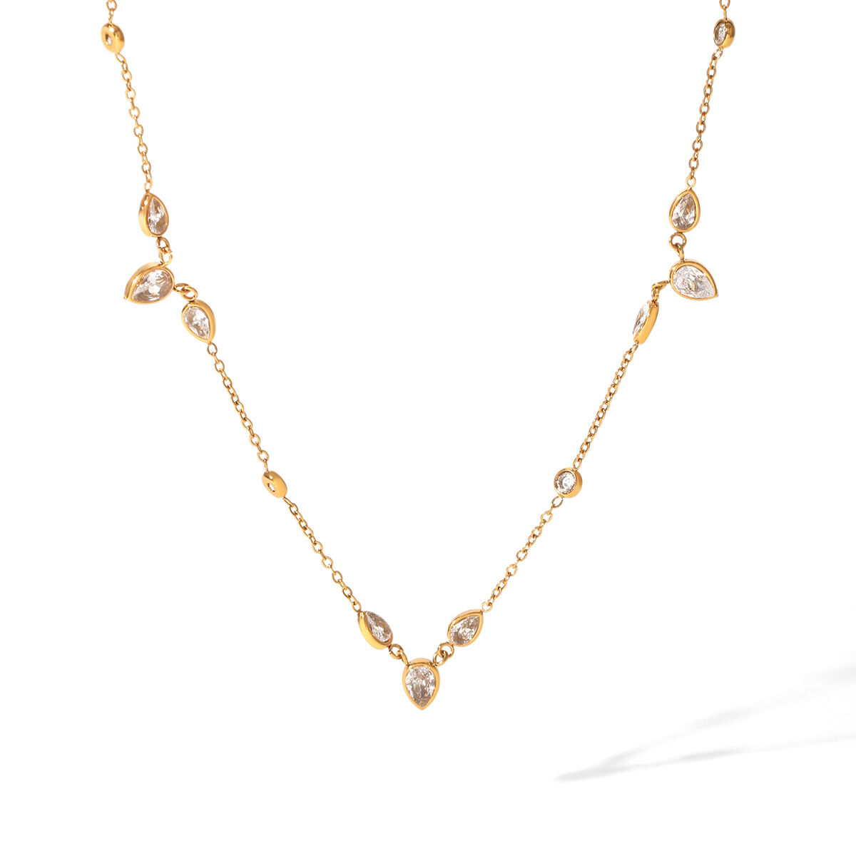 Collana Da Donna Di Lusso Della Serie Daily Droplet, In Acciaio Inossidabile Impermeabile Color Oro Con Zirconi. Immagine8