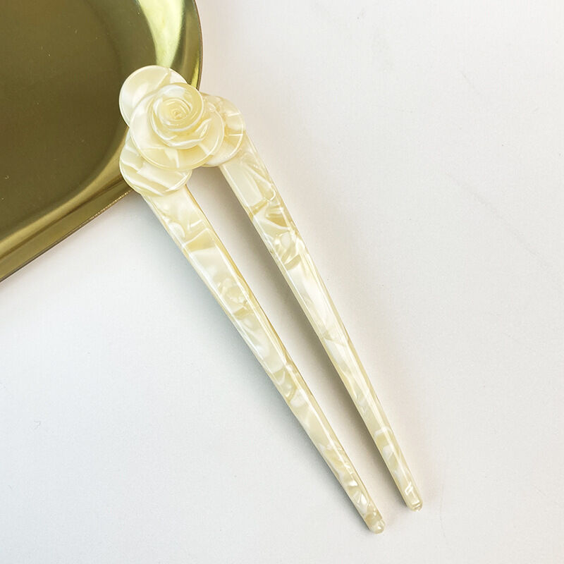 Pale Yellow Picture4