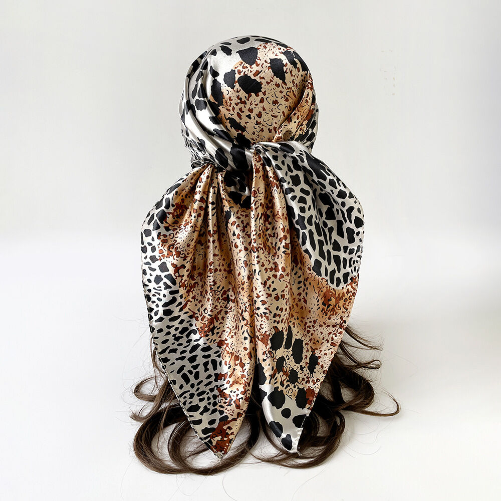 Ethnic Series Retro Leopard Print Mixed Color Imitation Silk Summer Scarves Picture4