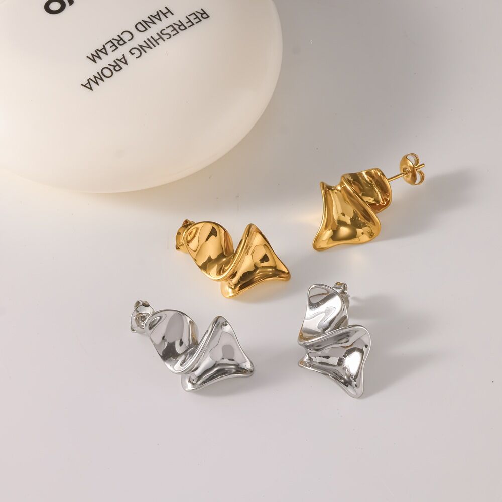 Simple Series Daily Geometric Shape Stainless Steel Waterproof   Gold Color  Women's Stud Earrings h5 Picture3