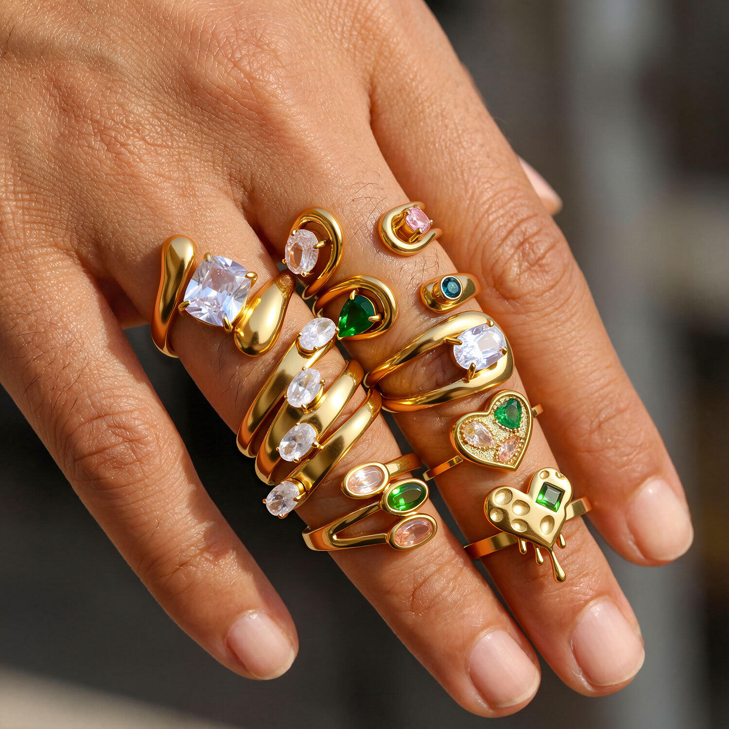 Anillos de mujer de acero inoxidable con diamantes de imitación, forma irregular y resistente al agua, de la serie Simple, de color dorado. 2
