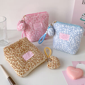 Bolsas De Maquillaje De Imitación De Piel Con Estampado De Leopardo Y Corazón Retro De La Serie Simple h5 Imagen3