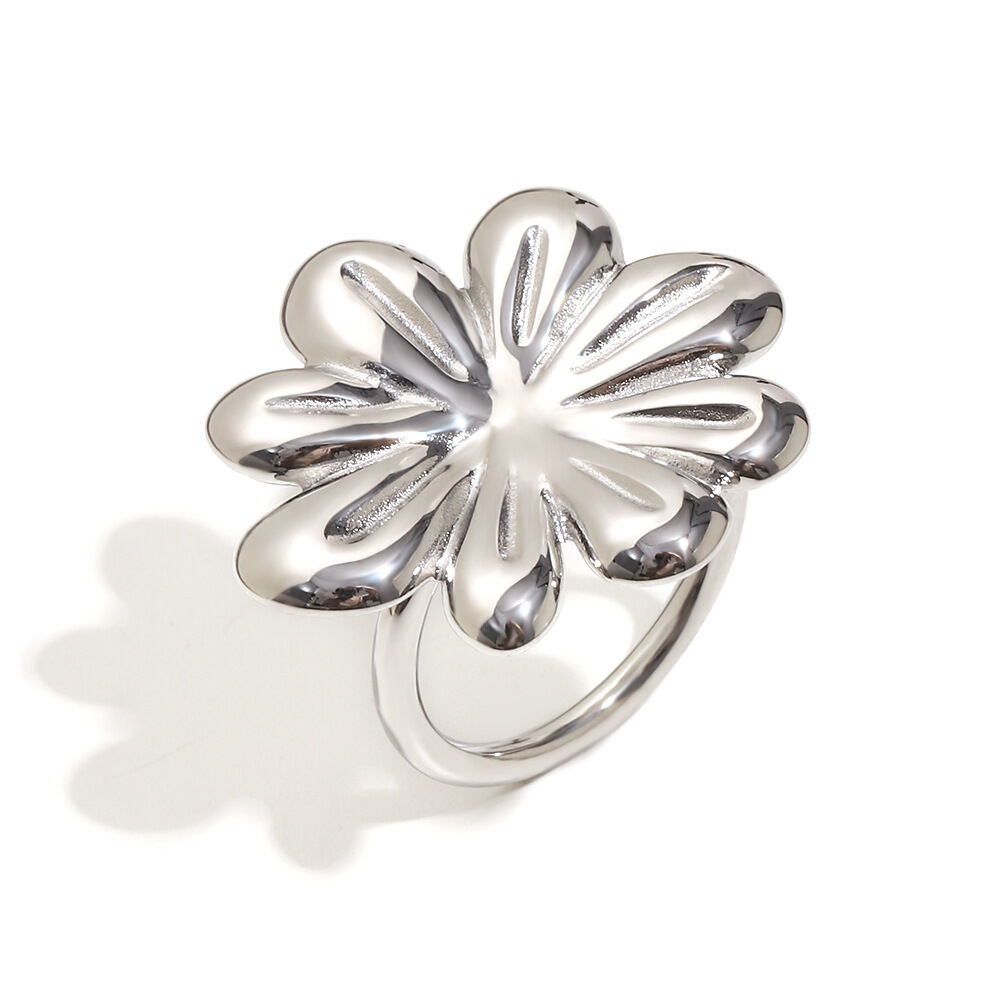 Simple Series Hip-Pop/Rock Flower Irregular Shape Hammer Pattern Stainless Steel Waterproof Statement Rings