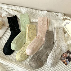 Slight Bounce Basic Solid Color Polka Dots Mid-Calf Socks h5 Picture2
