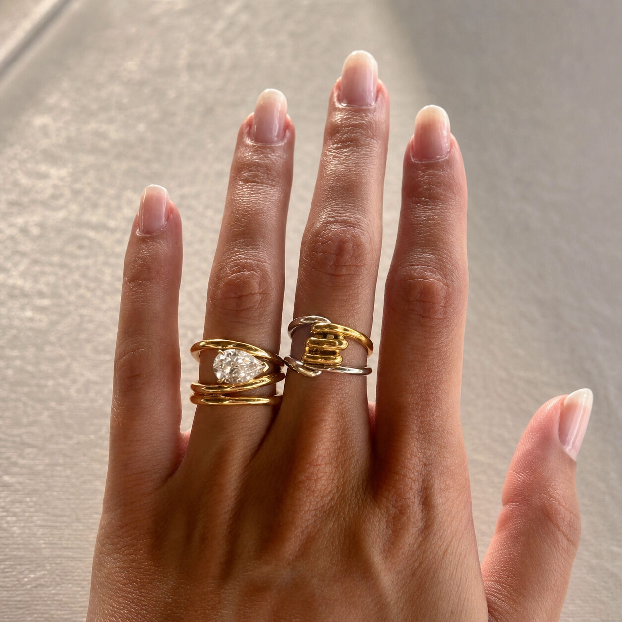 Simple Series Daily Twist Lines Stainless Steel Waterproof   Gold Color Women‘s Statement Rings