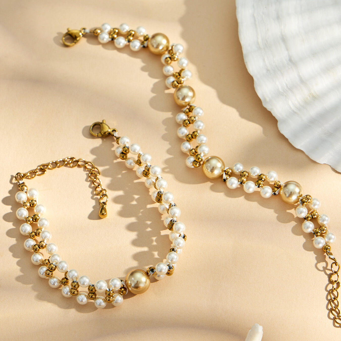 Bracelet De Perles Élégantes Pour Femme, En Acier Inoxydable Imperméable, Couleur Or, Style Romantique, Orné De Perles Artificielles. h5 Image3