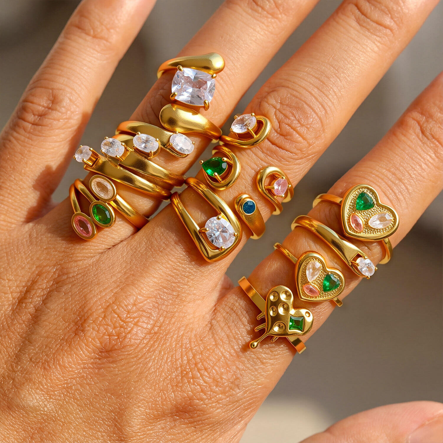 Eenvoudige Serie, Eenvoudige, Onregelmatige Vorm, Roestvrij Staal, Waterdicht, Goudkleurige Strass-Steentjes, Damesringen Met Edelstenen h5 Afbeelding5