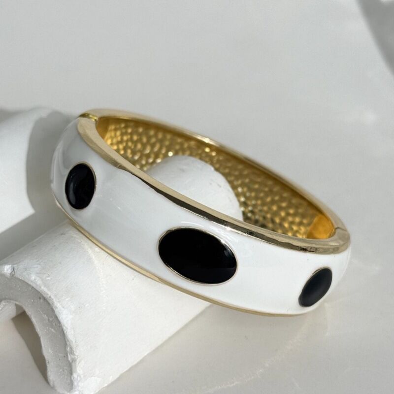 White/Style4 Picture2