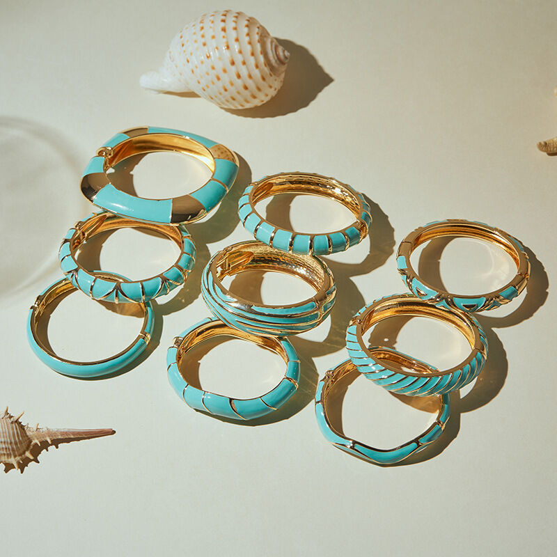 Bracciali da donna in lega con smalto retrò e forma geometrica