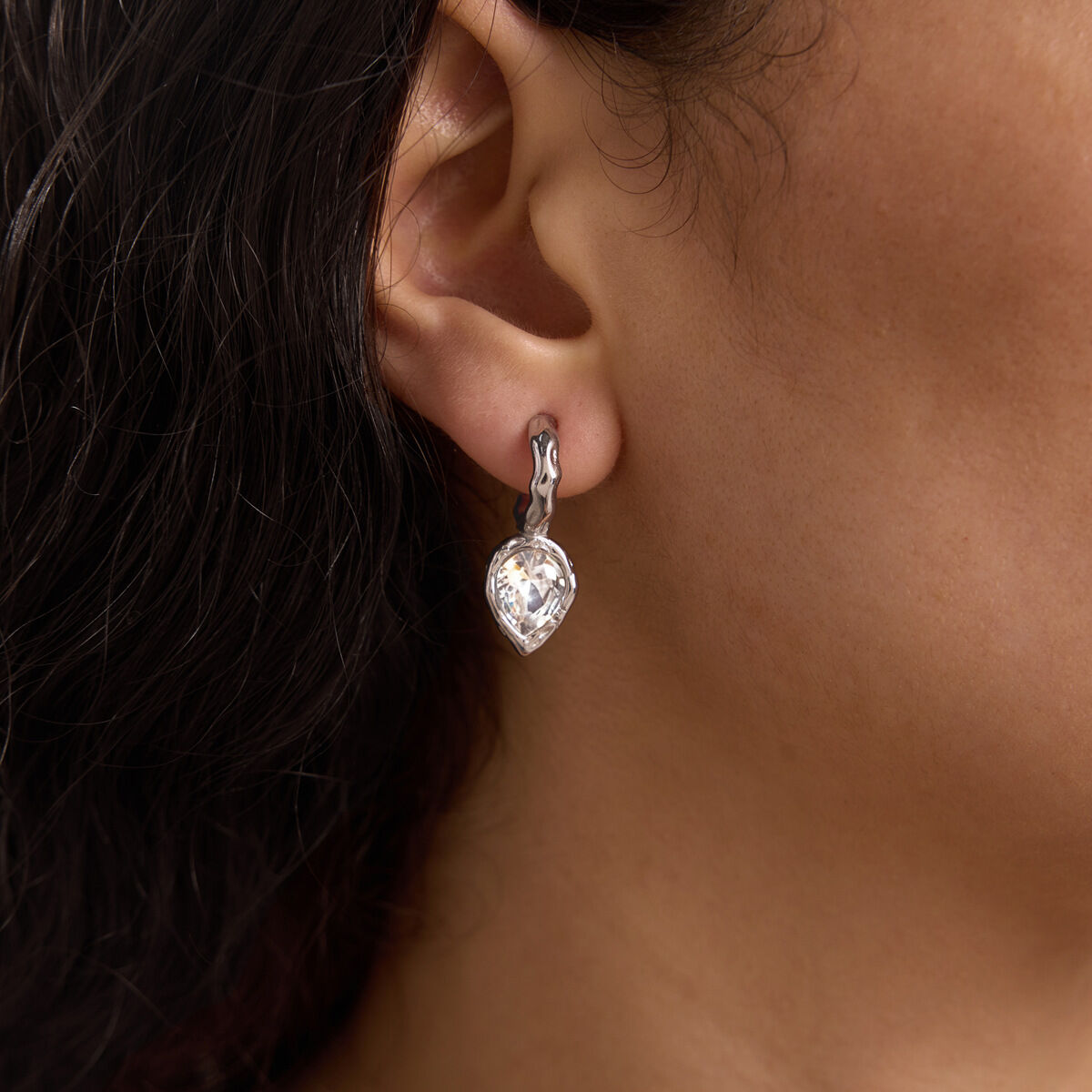 Luxurious Series  Droplet Heart Hammer Pattern Stainless Steel Waterproof   Gold Color  Zircon Women's Drop Earrings Picture3