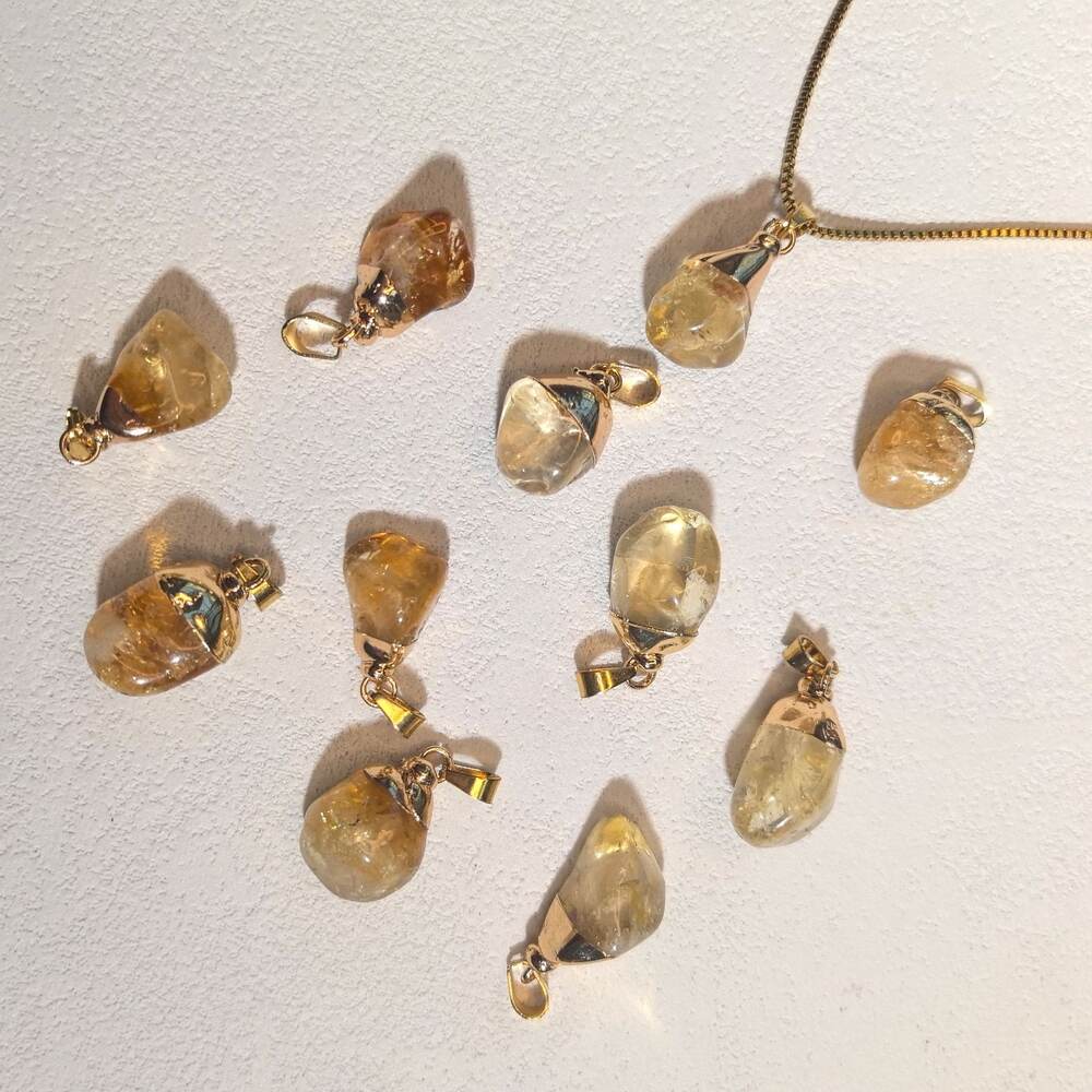 Irregular Shape Natural Stones Women's Pendants(Natural Stone, Each One With A Different Shape) h5Picture3
