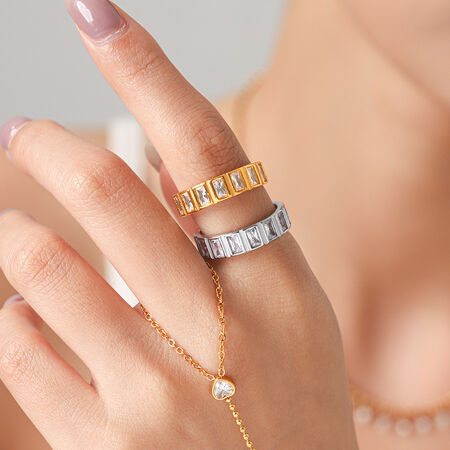 Simple Series Daily Circle Stainless Steel Waterproof Gold Color Zircon Women's Gemstone Rings 2