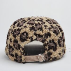 Simple Series Retro Leopard Print Corduroy Baseball Cap h5 Picture3