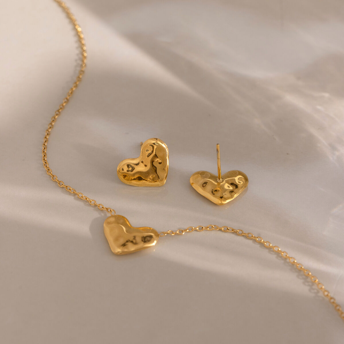 Conjunto De Collares Para Mujer De La Serie Romantic Simple Heart, De Acero Inoxidable, Resistentes Al Agua Y Color Dorado. h5 Imagen4
