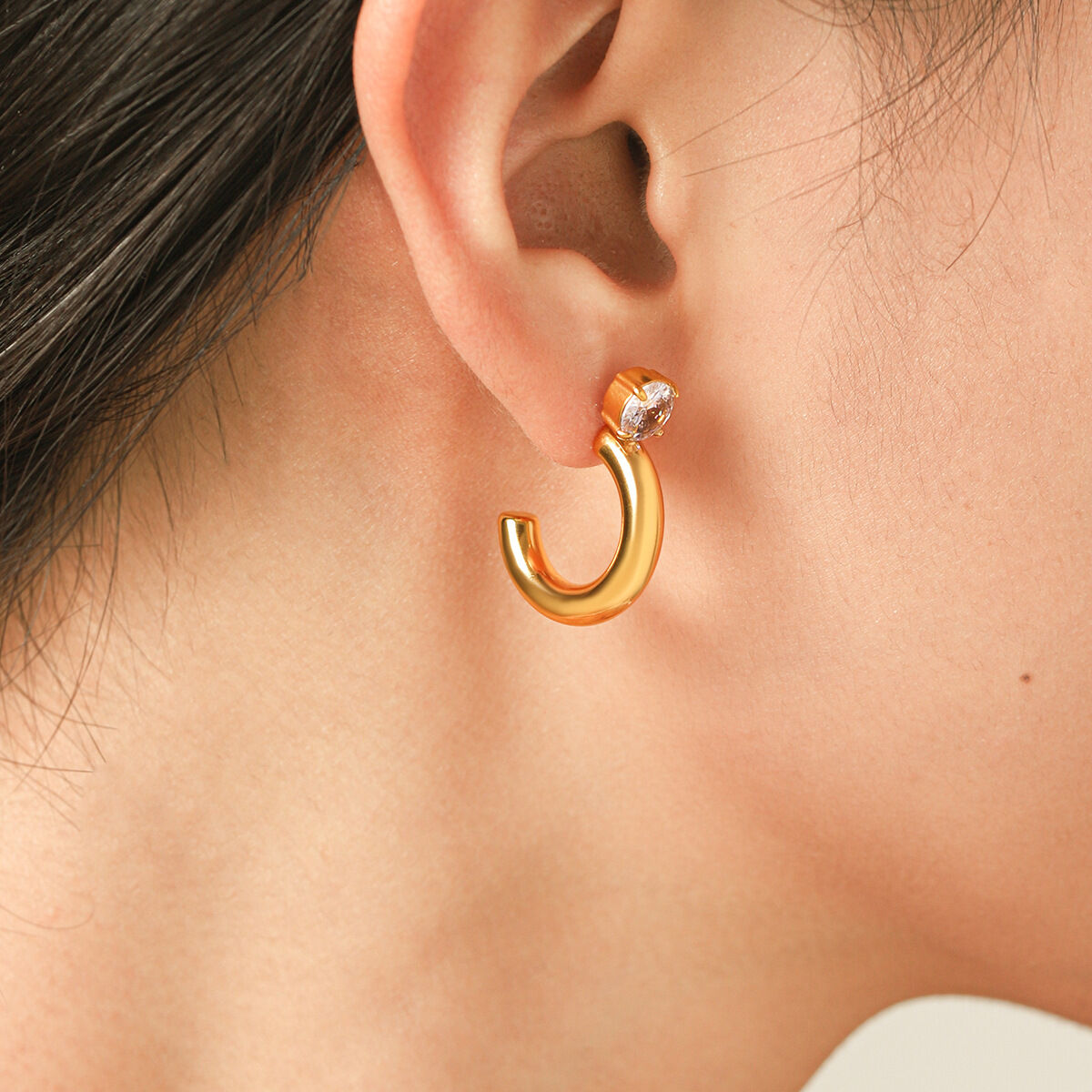 Orecchini A Perno Da Donna Simple Series Daily Lines In Acciaio Inossidabile Color Oro Impermeabile Con Zirconi Immagine6