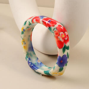 Romantische Serie Armbanden Van Hars Met Een Lieflijk Bloemenpatroon Voor Dames. h5