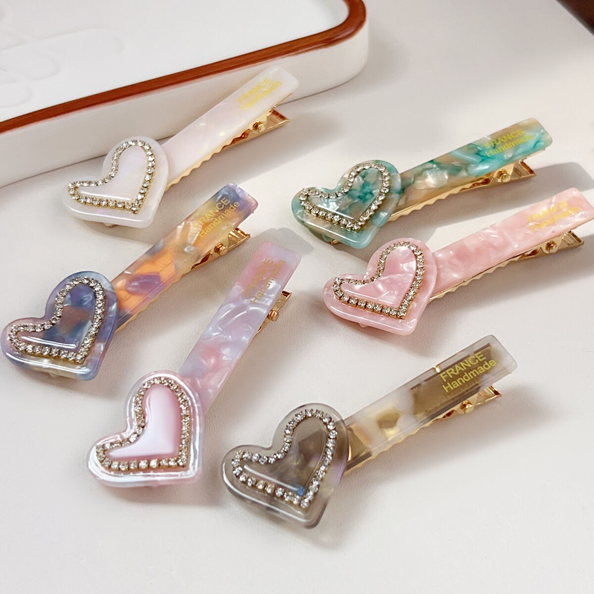 Simple Series Daily Heart Solid Color Gradient Color Acetate Rhinestone Unisex Hair Clips Picture2