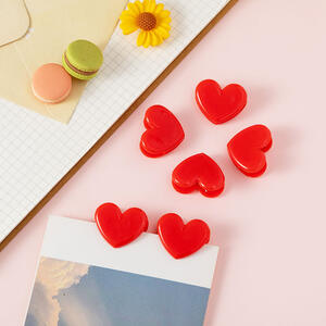 1 Adet Romantik Seri Sade Plastik Kalp Şeklinde Düz Renk Klips h5