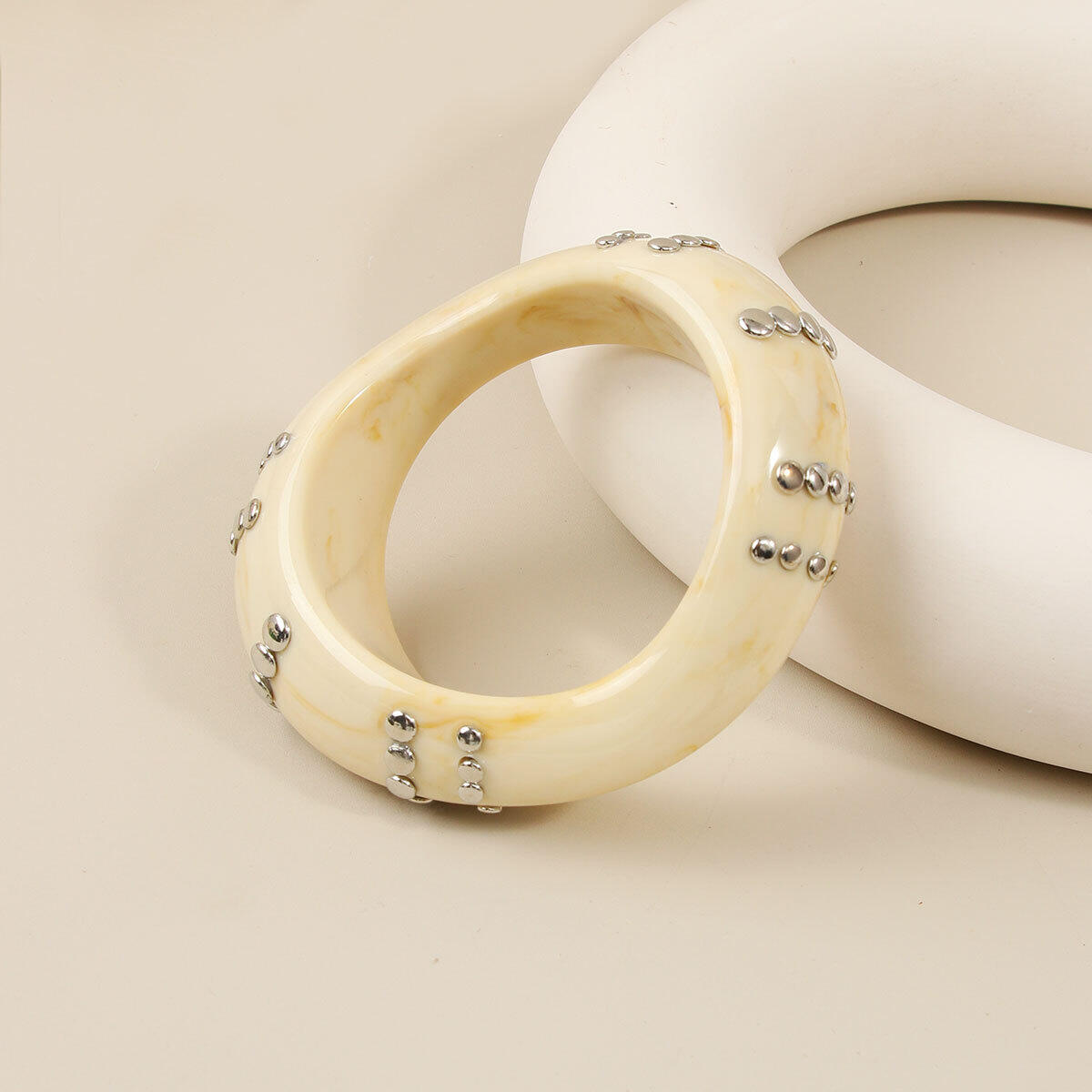 Off-White/Style2 Picture2