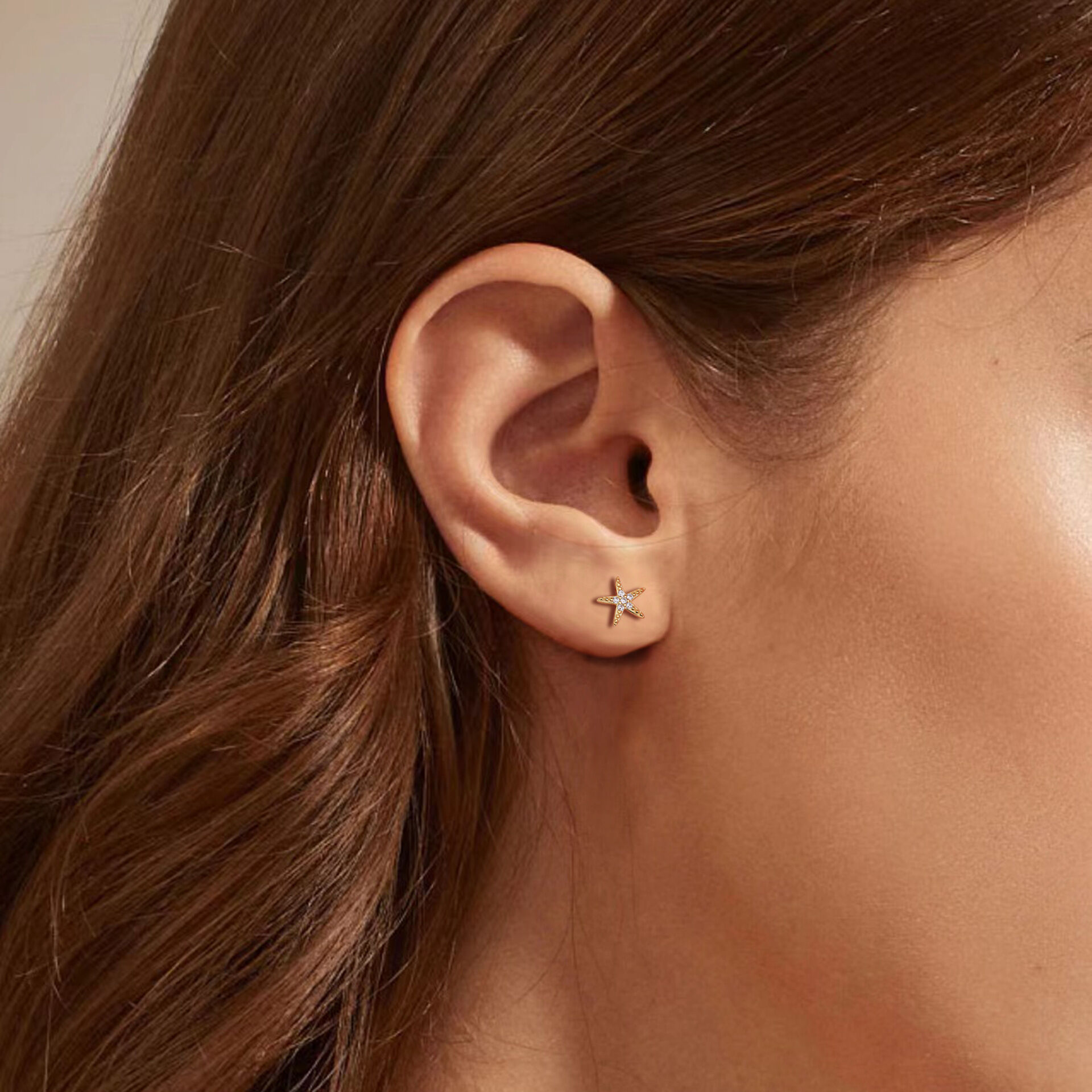 Pendientes Sencillos De Plata De Ley 925 Con Baño De Rodio Y Diseño De Estrella De Mar. 2