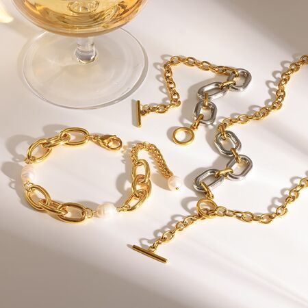 Conjunto De Collar Para Mujer De La Serie Clásica, De Acero Inoxidable, Resistente Al Agua Y Color Dorado.