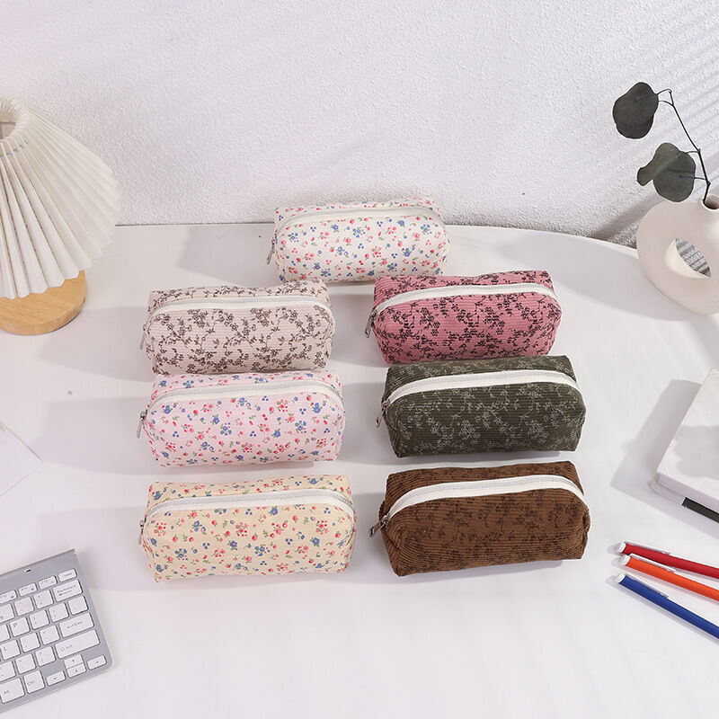 Simple Series Natural Polyester Flower Solid Color Leaf Pen Pouches h5Picture3