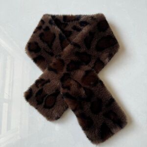 Simple Series Retro Leopard Print Imitation Fur Winter Scarves h5