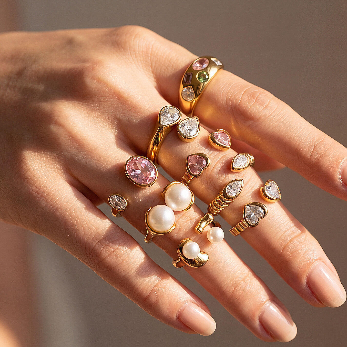 Luxe Serie Dagelijkse, Onregelmatig Gevormde, Waterdichte, Roestvrijstalen Ringen Met Zirkonia Voor Dames. Afbeelding2