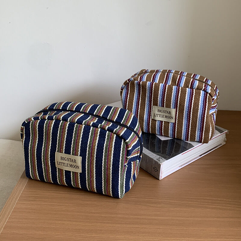 Pochette per cosmetici Simple Series Daily Stripe in poliestere a colori misti