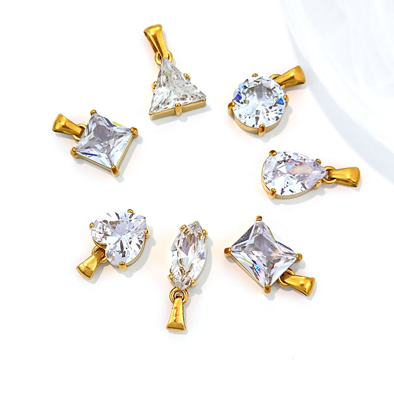Einfacher, Herzförmiger, Geometrischer Anhänger Aus Edelstahl, Wasserdicht, Goldfarben, Mit Zirkonia Für Damen