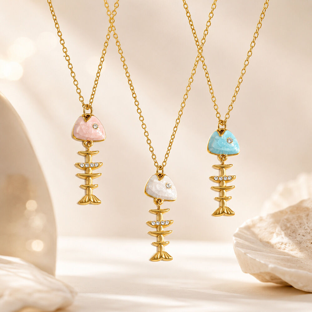 Collana Con Ciondolo Da Donna Simple Series Vacation Fish In Acciaio Inossidabile Impermeabile Color Oro