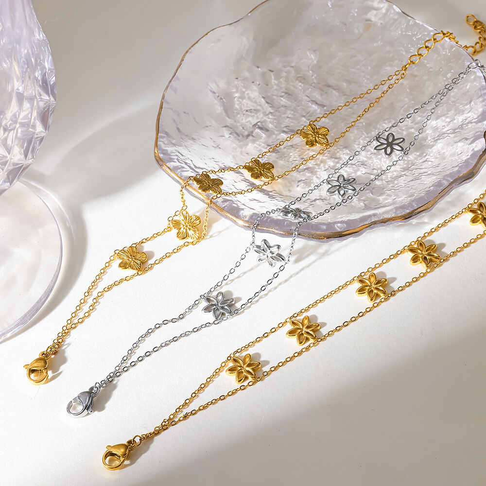 Elegant Flower Stainless Steel Waterproof Gold Color Chain Bracelets Picture3