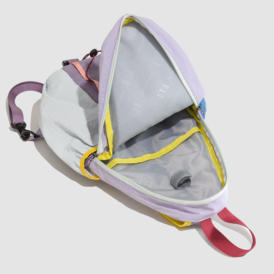 Sportlicher Patchwork-Rucksack aus Nylon für Damen in verschiedenen Farben Bild2