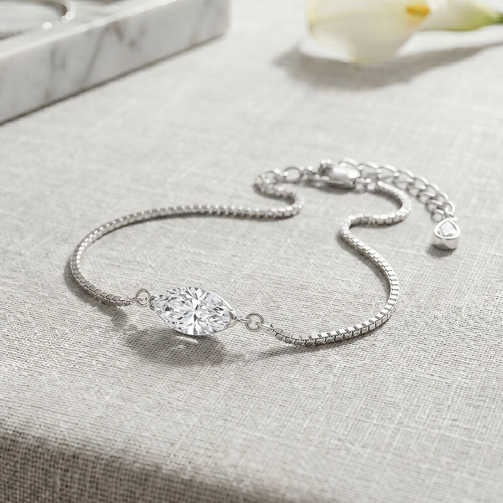 Simple Series Irregular Shape 925 Sterling Silver Color Rhodium Plating Women's Moissanite Bracelets h5Picture4