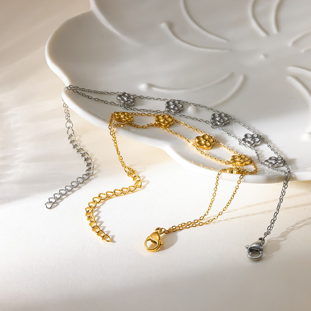 Flower Stainless Steel Waterproof Gold Color Women's Chain Bracelets Picture3