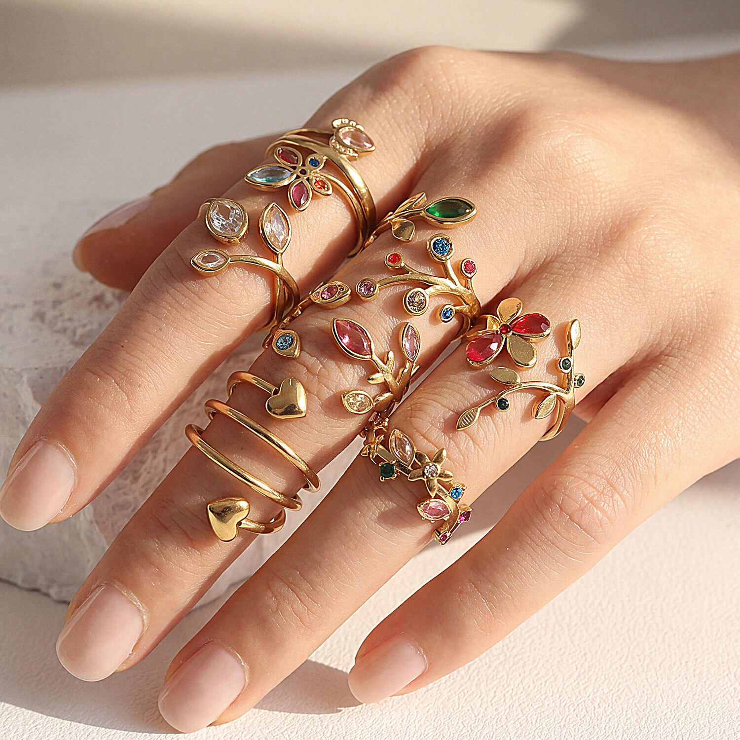 Romantische Serie Zoete Bloemen Hart Roestvrij Staal Waterdicht Goudkleurige Strass Statement Ringen Afbeelding2