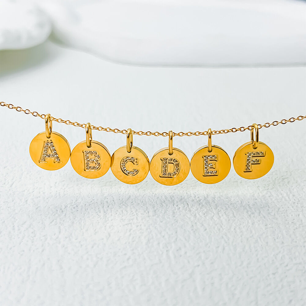 Einfache DIY-Buchstabenanhänger aus Edelstahl, wasserdicht, goldfarben, für Damen Bild3