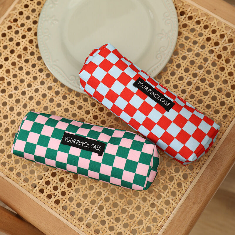 Estuches Para Bolígrafos De Tela Sencilla, Estilo Casual, Con Estampado De Letras Y Cuadros, En Colores Variados. h5Imagen5