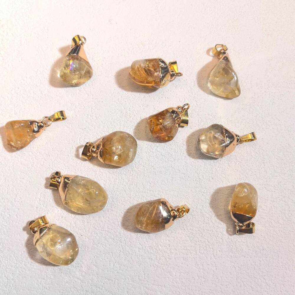 Irregular Shape Natural Stones Women's Pendants(Natural Stone, Each One With A Different Shape)
