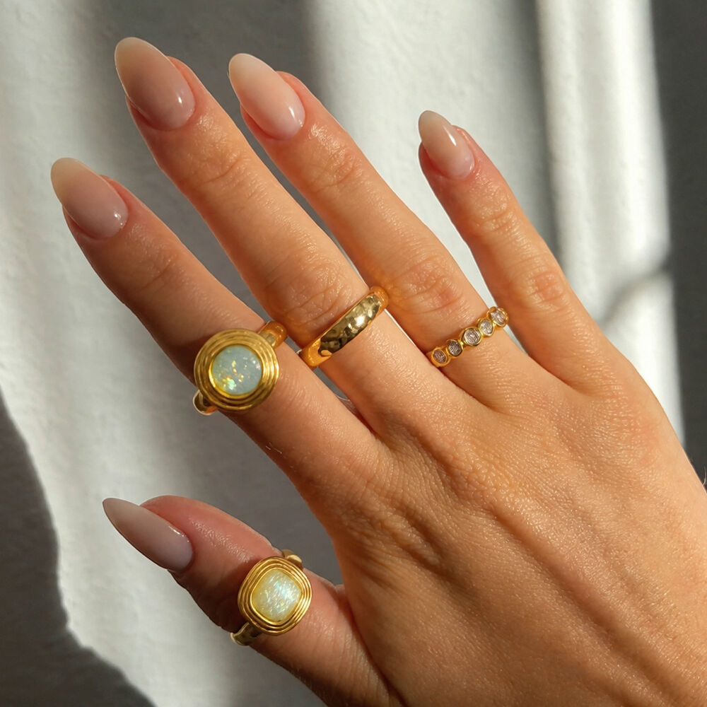 Anillos De Mujer Con Piedras Preciosas, De Resina Y Color Dorado, Con Forma Geométrica. Imagen2