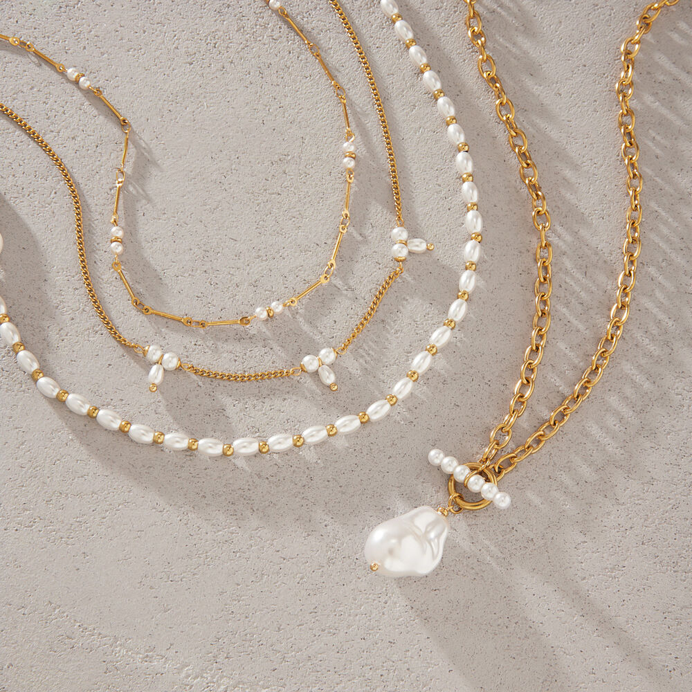 Romantic Series Elegant Irregular Shape Chain Stainless Steel Waterproof Gold Color Women's Beaded Necklaces Picture4