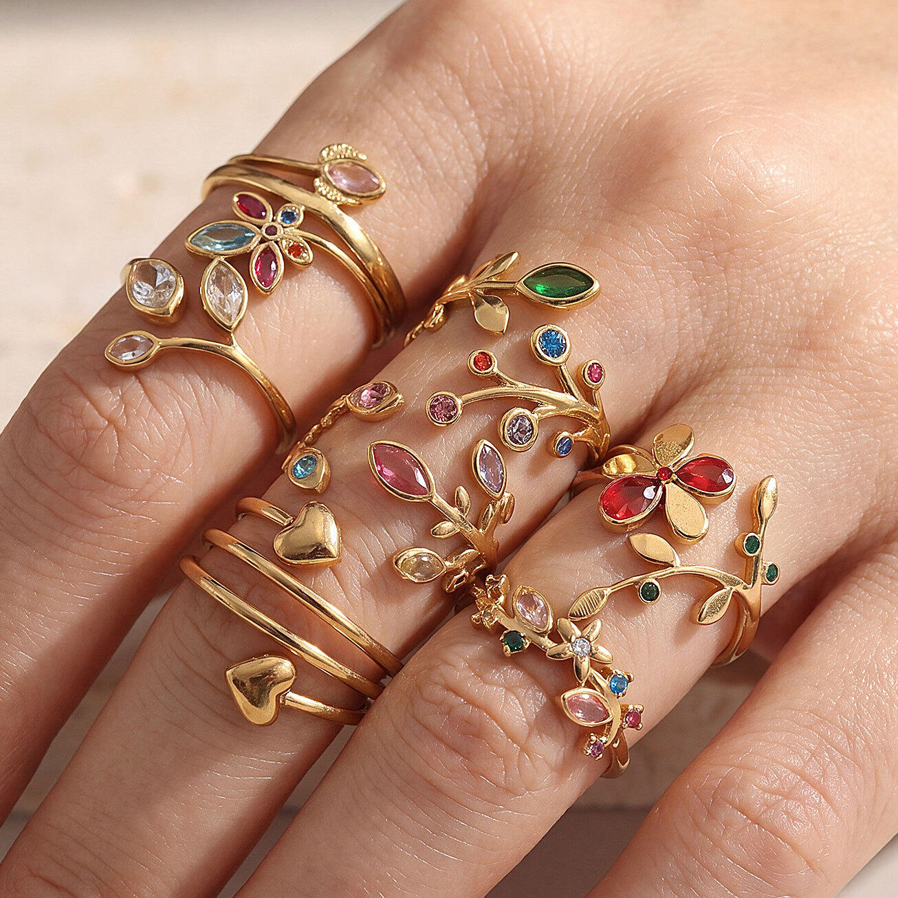 Romantische serie Zoete Bloemen Hart Roestvrij Staal Waterdicht Goudkleurige Strass Statement Ringen