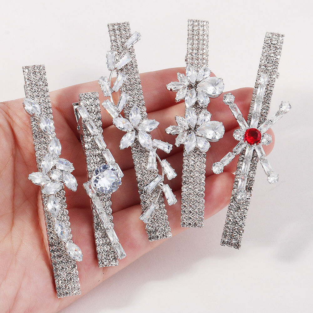Lüks Seri Sade Çiçek Desenli Düz Renk Alaşımlı Rhinestone Zirkon Saç Tokaları h5Resim3